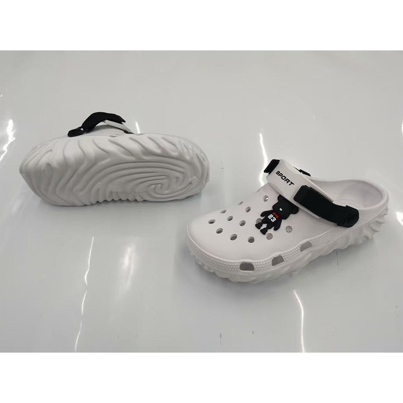 1754632873121809.jpg 雅购特拖鞋