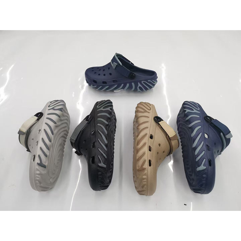 1754633079168140.jpg 雅购特拖鞋