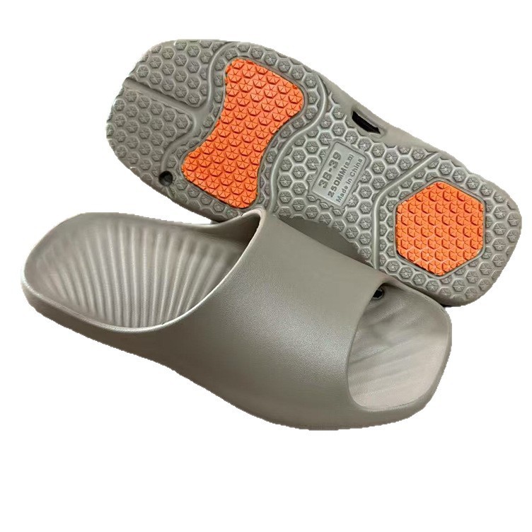 1754641530312653.jpg 雅购特拖鞋