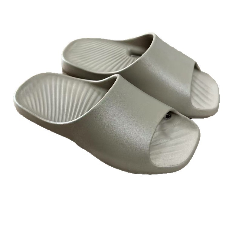 1754641530972863.jpg 雅购特拖鞋