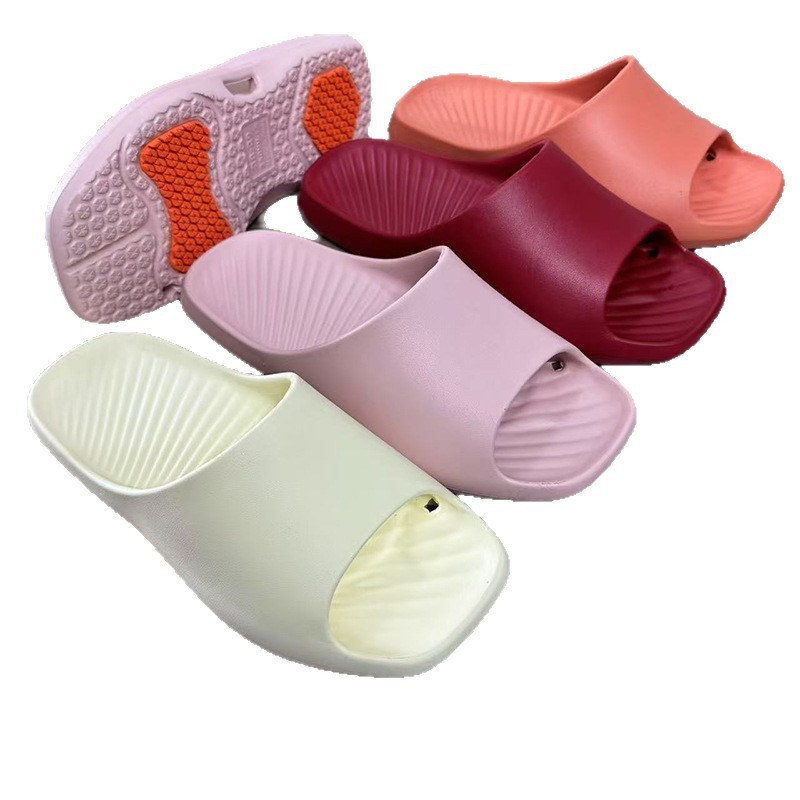 1754641643586559.jpg 雅购特拖鞋