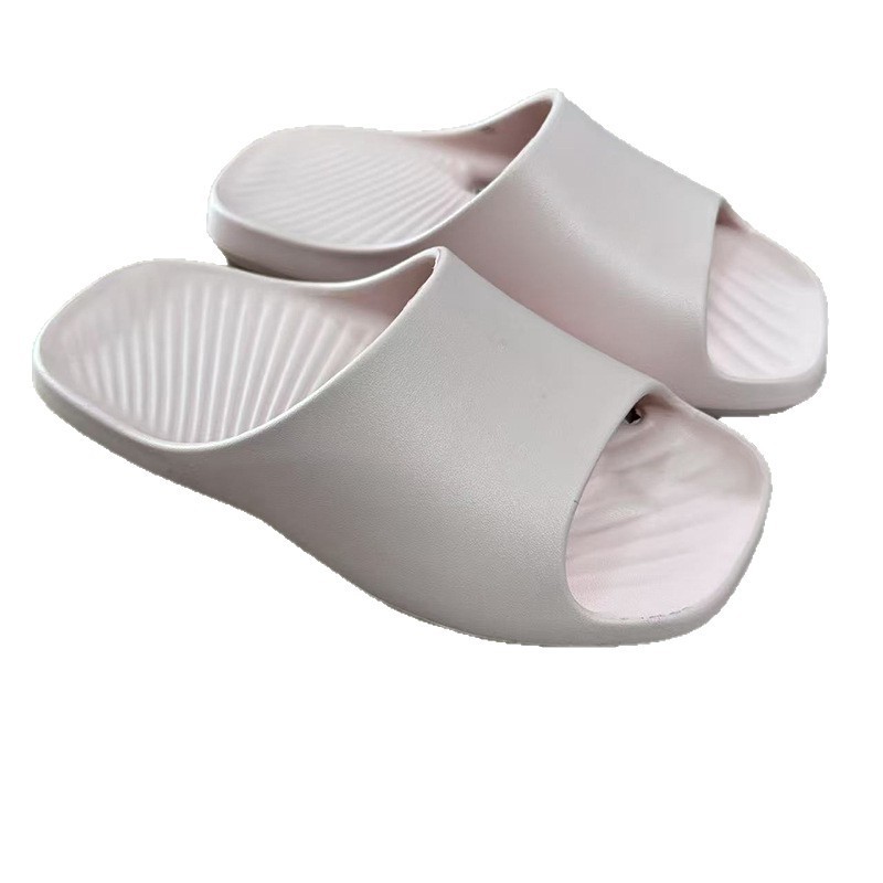 1754641663317080.jpg 雅购特拖鞋