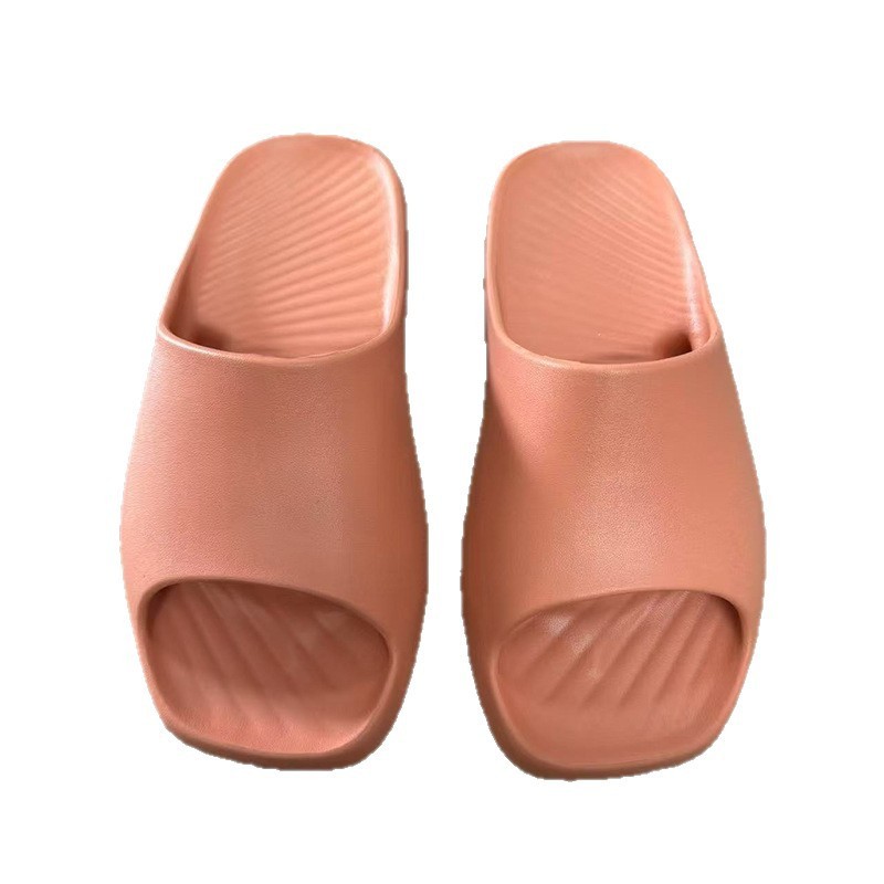 1754641672171830.jpg 雅购特拖鞋