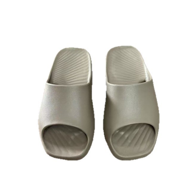 1754641764160246.jpg 雅购特拖鞋