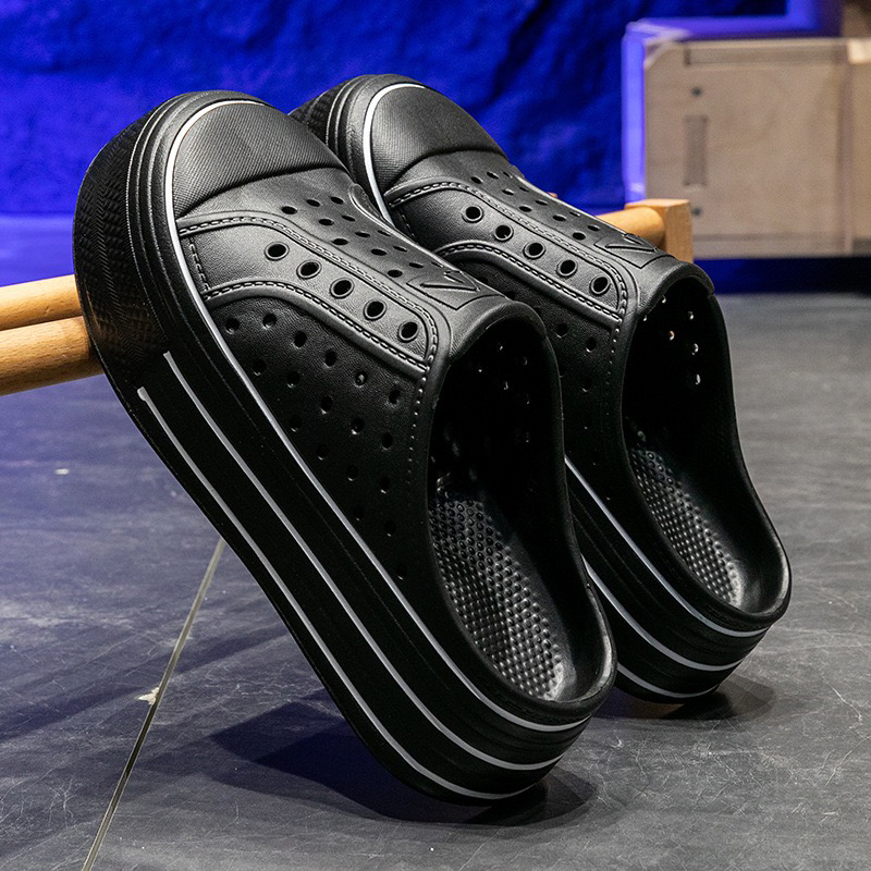 1754705684582703.jpg 雅购特拖鞋