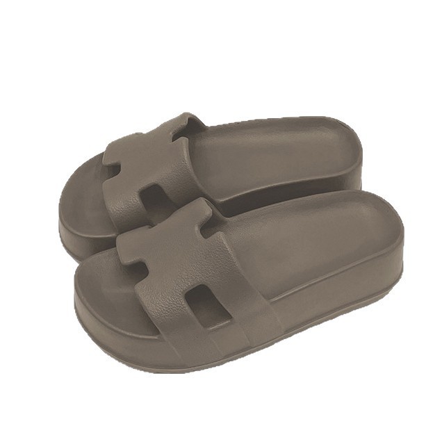 1754706803107037.jpg 雅购特拖鞋