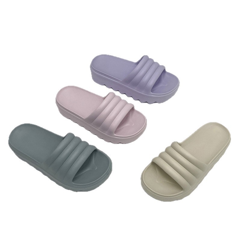 1754707663349947.jpg 雅购特拖鞋