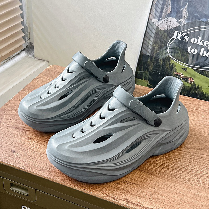 1754711465993831.jpg 雅购特拖鞋