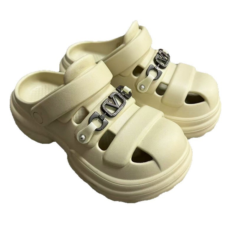 1754731304178813.jpg 雅购特拖鞋