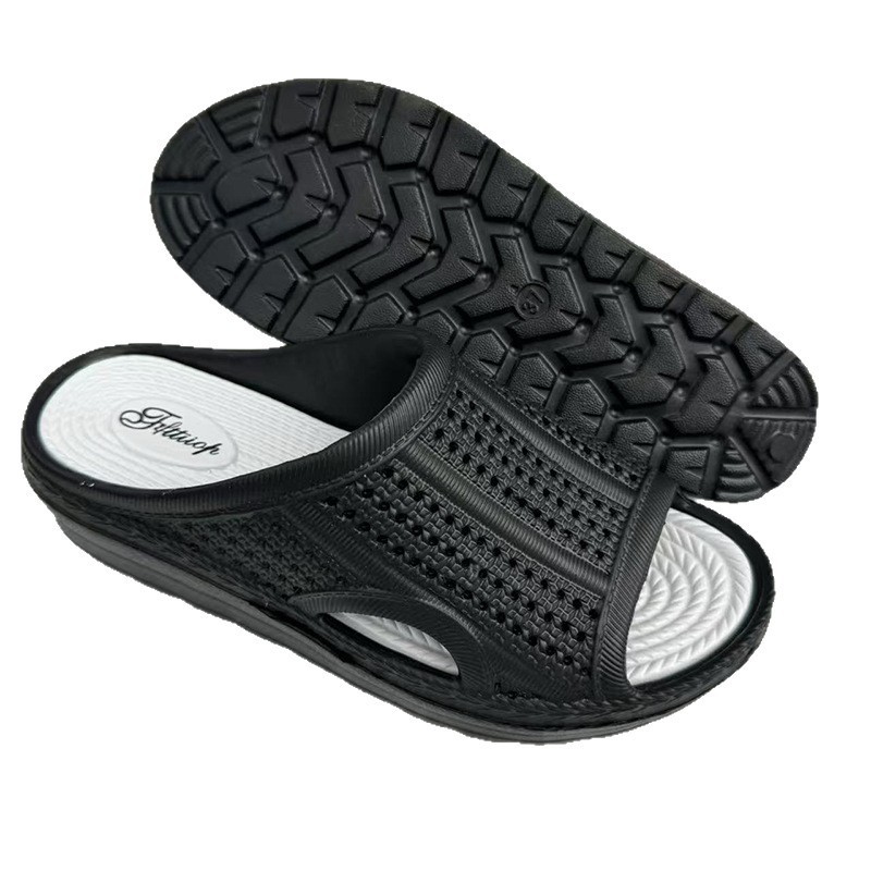 1754734150993547.jpg 雅购特拖鞋