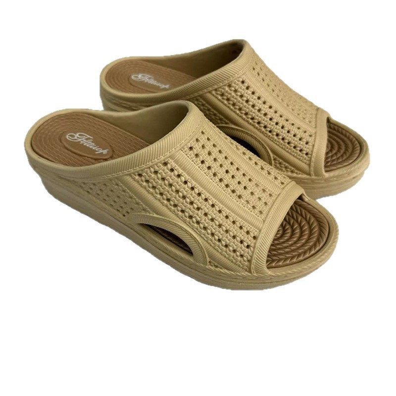 1754734158669135.jpg 雅购特拖鞋