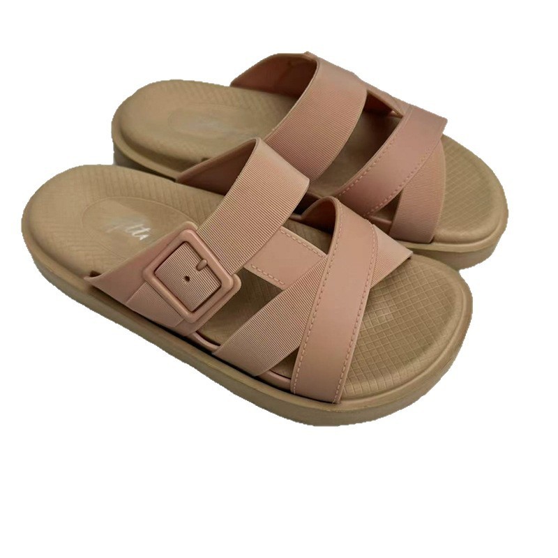 1754881650282502.jpg 雅购特拖鞋