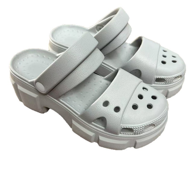 1754905989599310.jpg 雅购特拖鞋