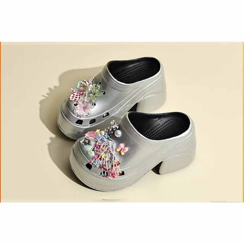 1754961478653077.jpg 雅购特拖鞋