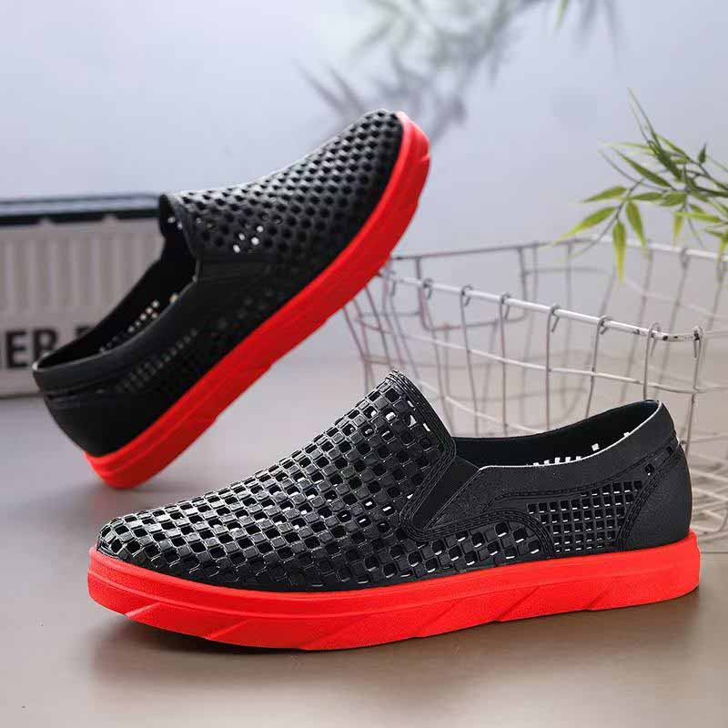 1754979491584648.jpg 雅购特拖鞋