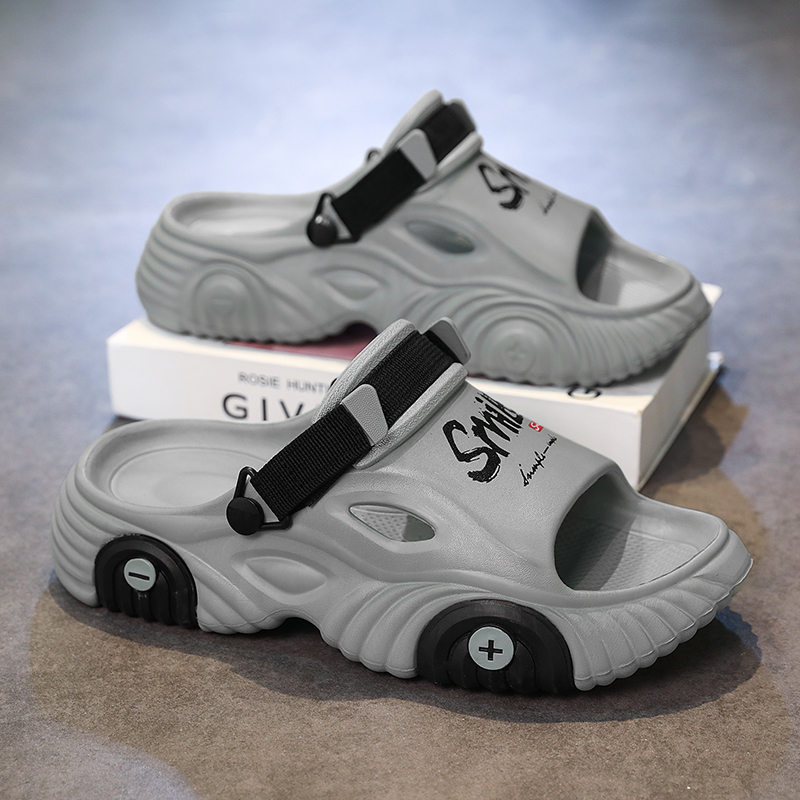 1754983857465752.jpg 雅购特拖鞋