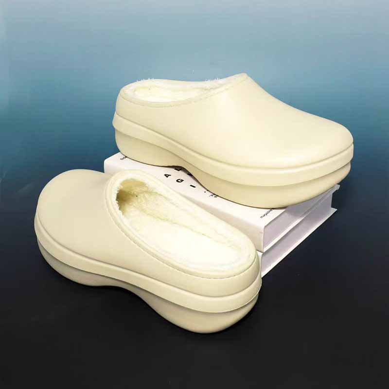 1755046553498353.jpg 雅购特拖鞋