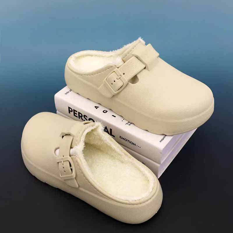 1755046685101297.jpg 雅购特拖鞋