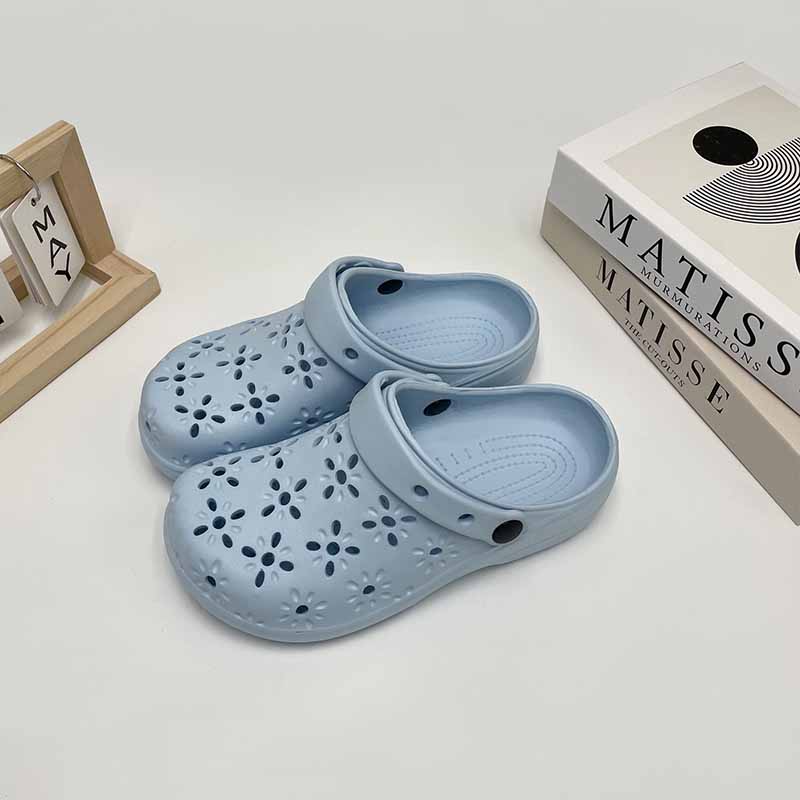 1755049950847341.jpg 雅购特拖鞋