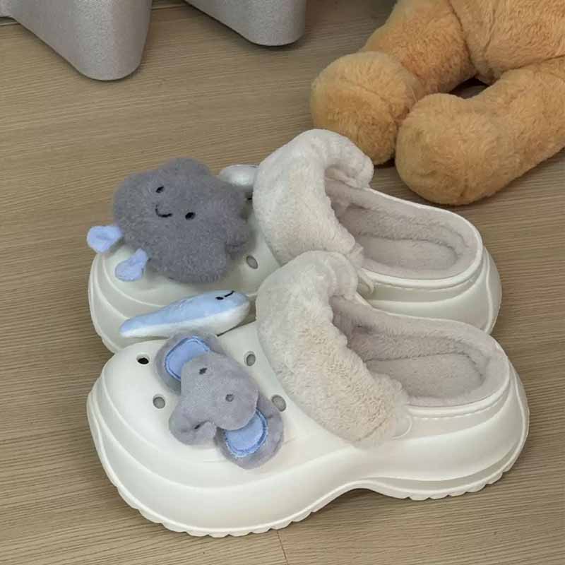 1755063464539914.jpg 雅购特拖鞋