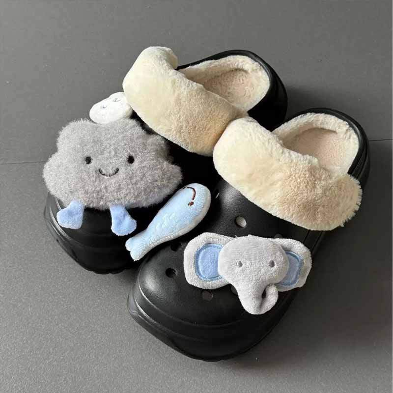 1755063464670482.jpg 雅购特拖鞋