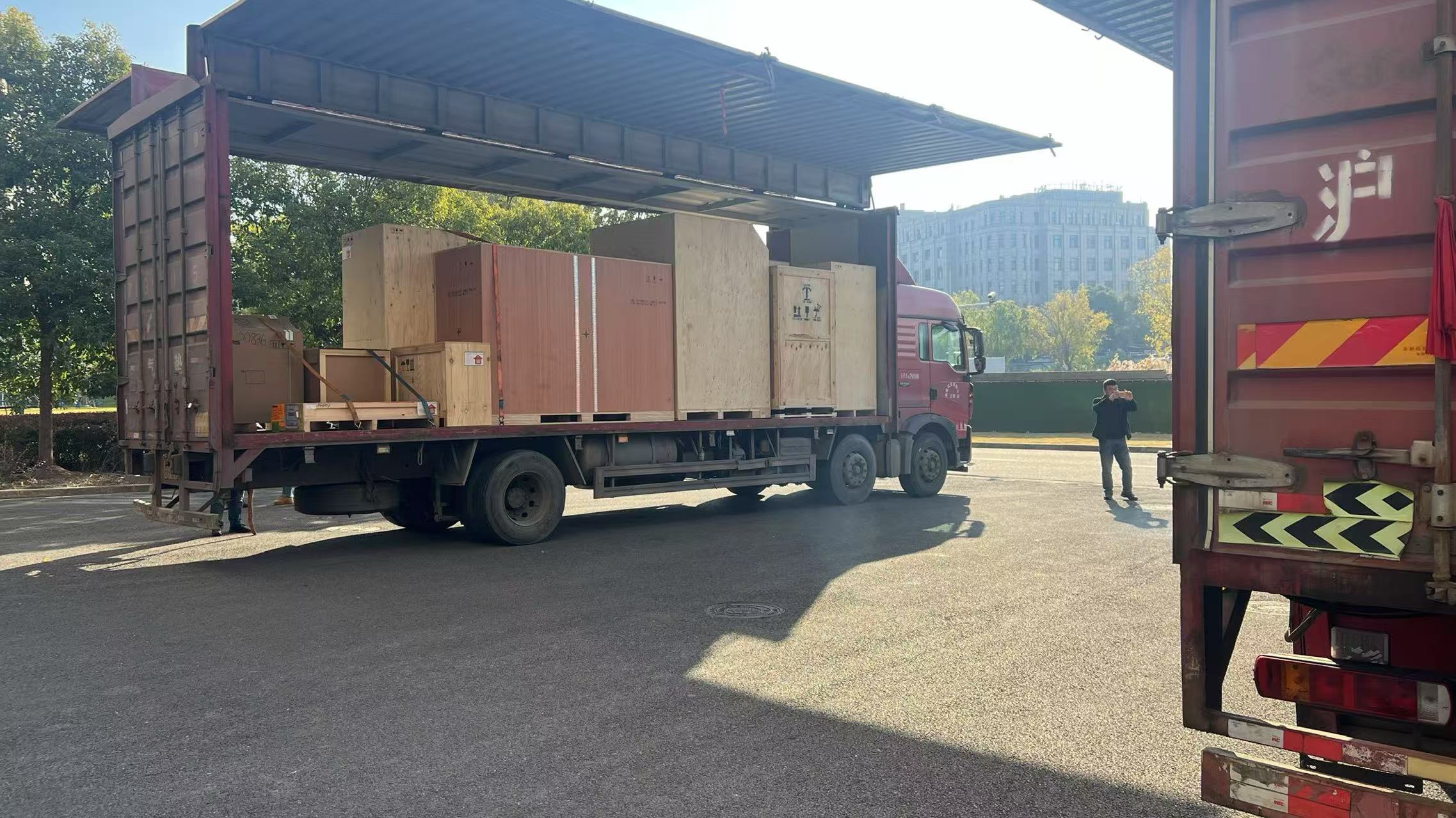 半导体设备装卸搬运、移入移出、捆包、亚瑟公司