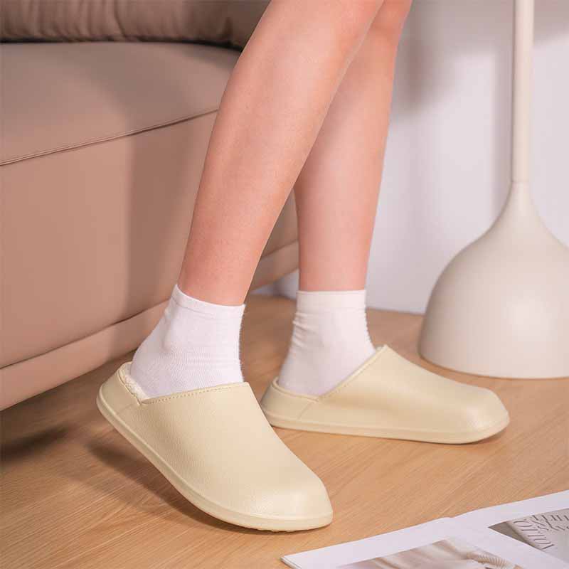 1755066584423030.jpg 雅购特拖鞋