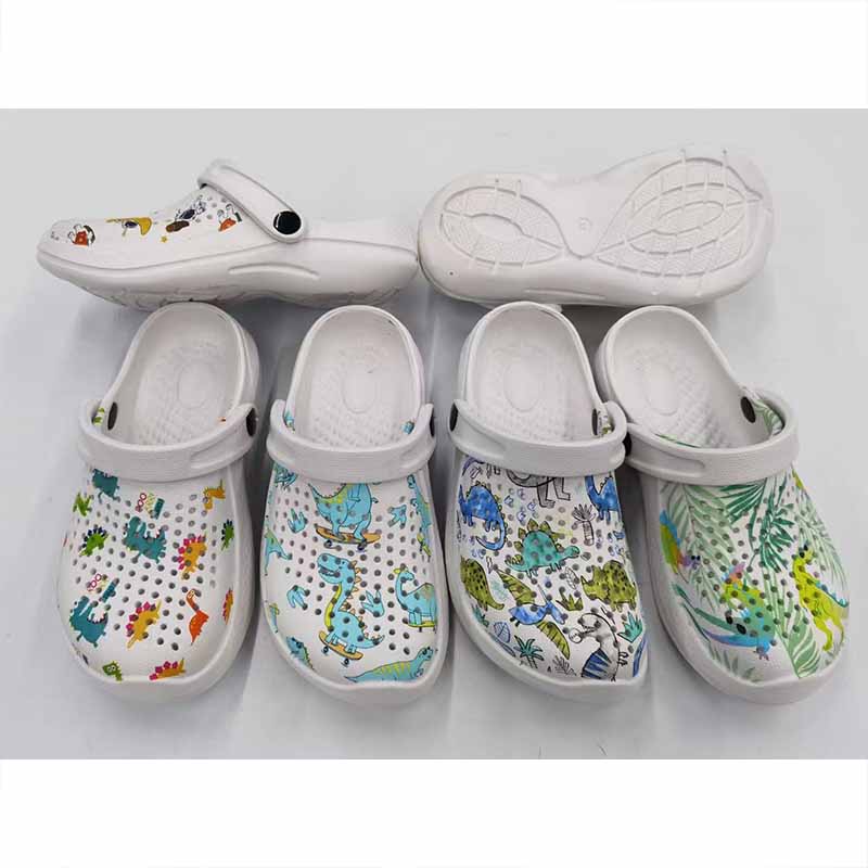 1755069844190745.jpg 雅购特拖鞋