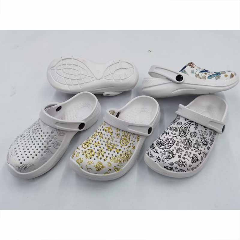 1755069844446061.jpg 雅购特拖鞋