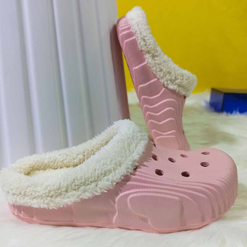 1755072099493717.jpg 雅购特拖鞋