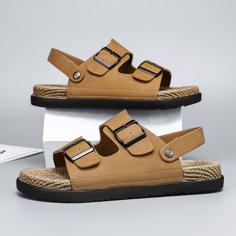 1755072902853676.jpg 雅购特拖鞋