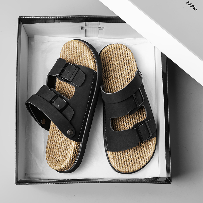 1755072921367647.jpg 雅购特拖鞋