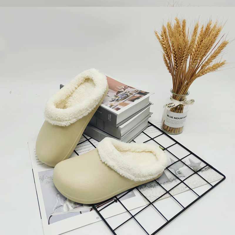 1755077963763179.jpg 雅购特拖鞋