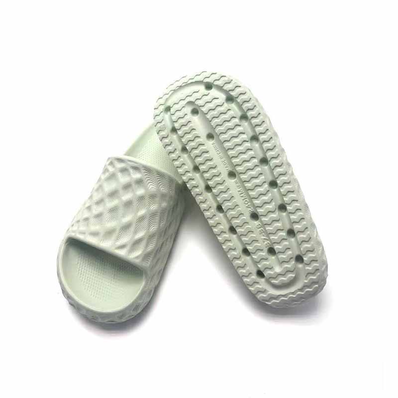 1755223071608679.jpg 雅购特拖鞋