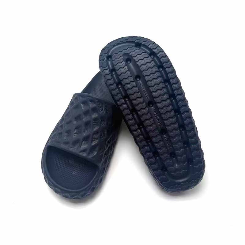 1755223080306642.jpg 雅购特拖鞋