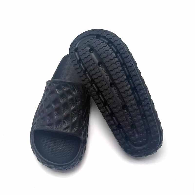 1755223953578592.jpg 雅购特拖鞋