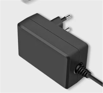 消耗性充电器外壳