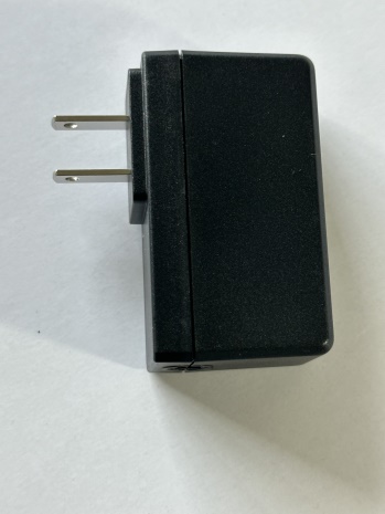 消耗性充电器外壳