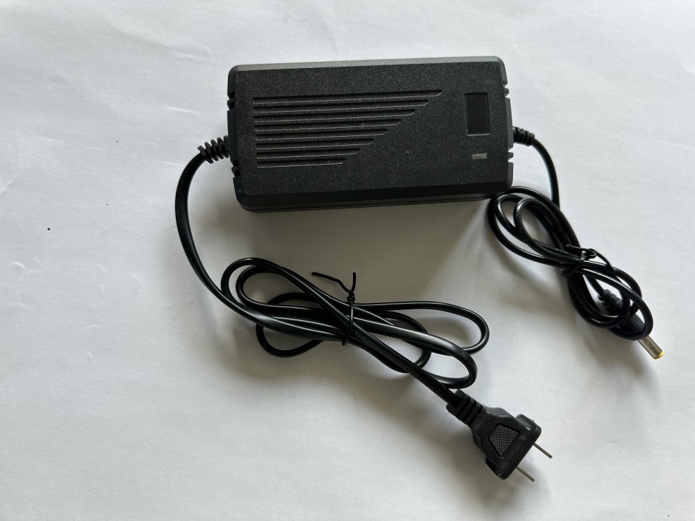 桌面电源适配器外壳