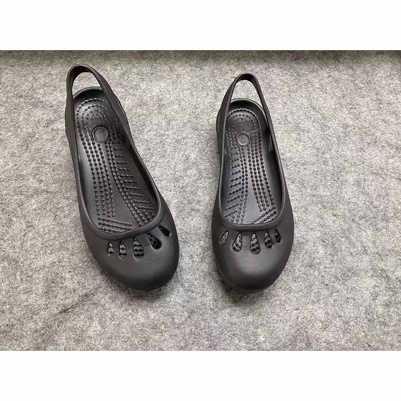 1755248495761778.jpg 雅购特拖鞋