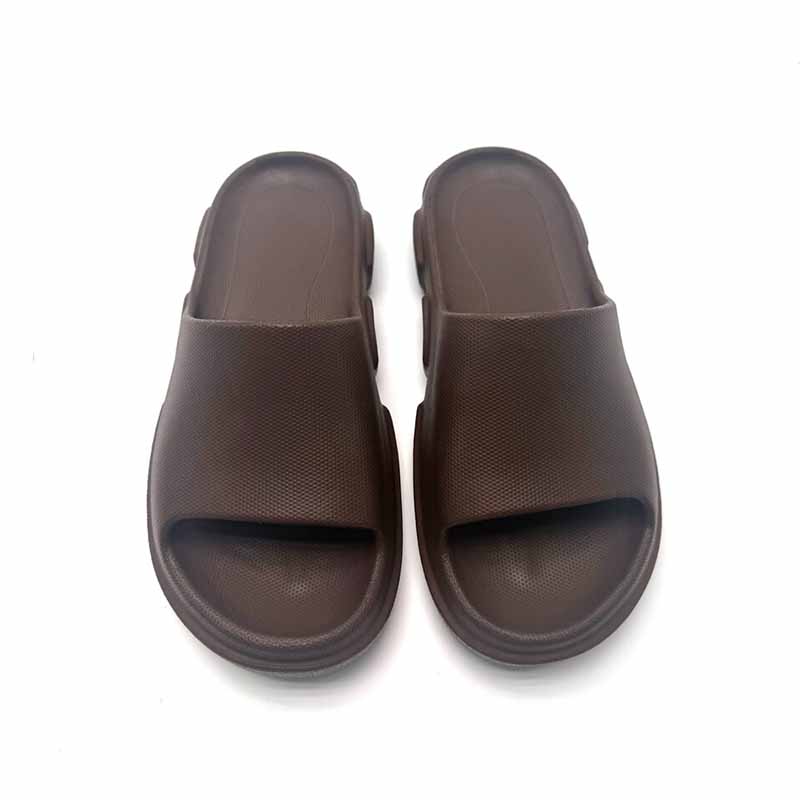 1755396284353418.jpg 雅购特拖鞋