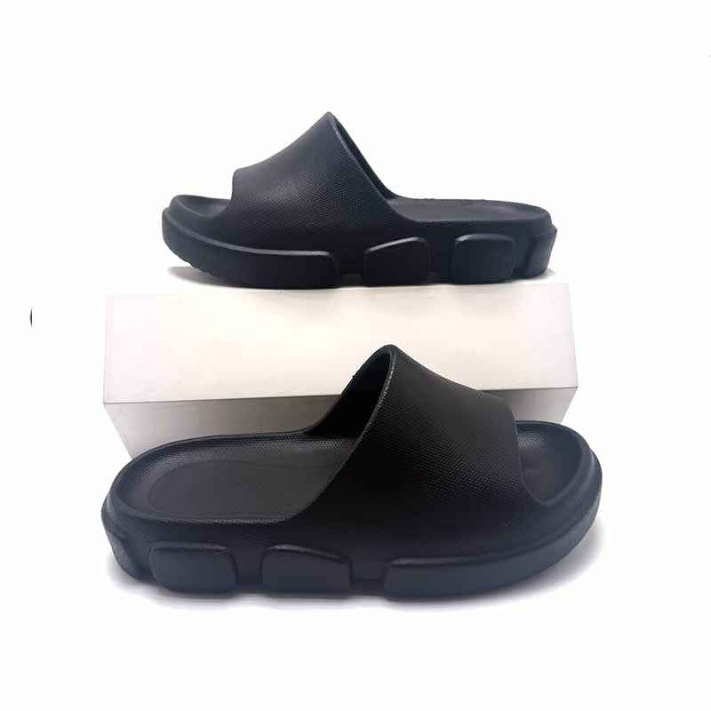 1755396284849016.jpg 雅购特拖鞋