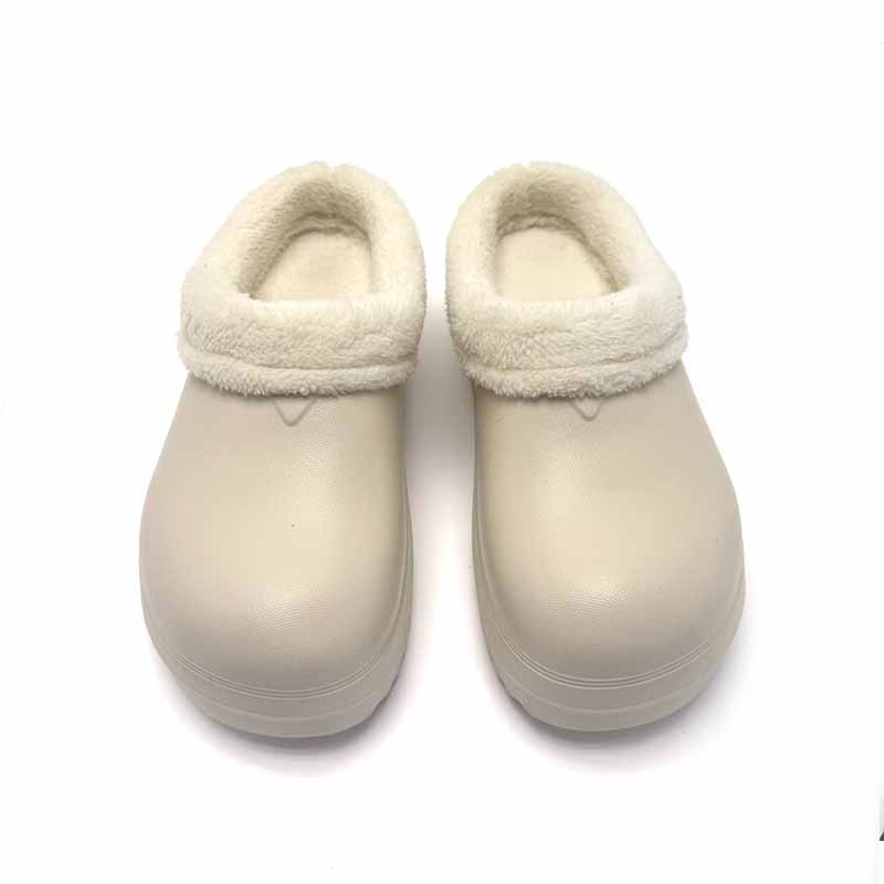 1755397502209025.jpg 雅购特拖鞋