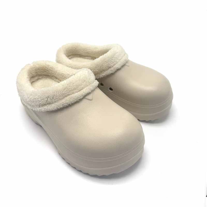 1755397502364392.jpg 雅购特拖鞋