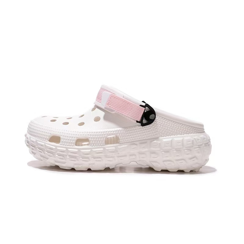 1755482649452291.jpg 雅购特拖鞋