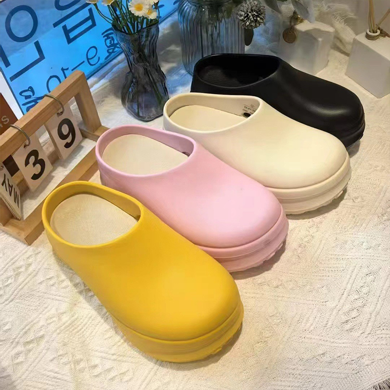 1755488461829706.jpg 雅购特拖鞋