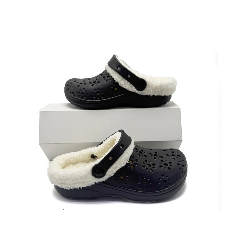 1755568011255043.jpg 雅购特拖鞋