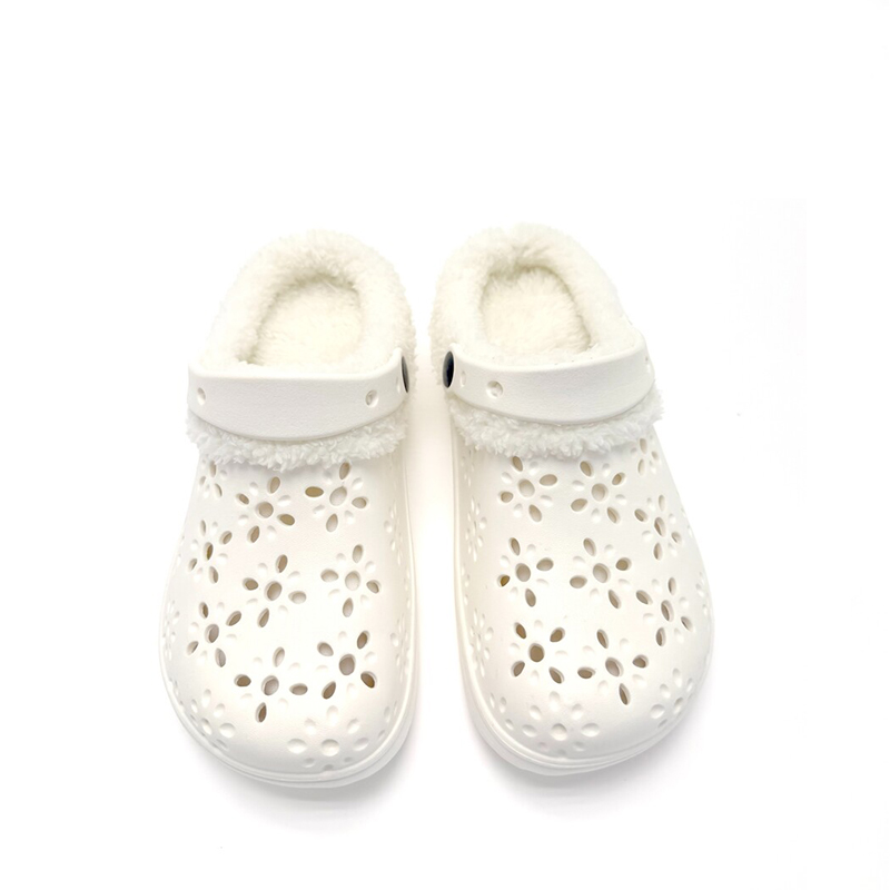 1755568011322545.jpg 雅购特拖鞋