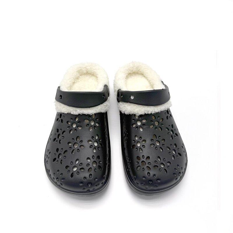 1755568011508628.jpg 雅购特拖鞋