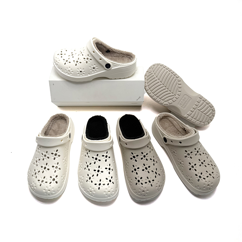 1755568116534372.jpg 雅购特拖鞋